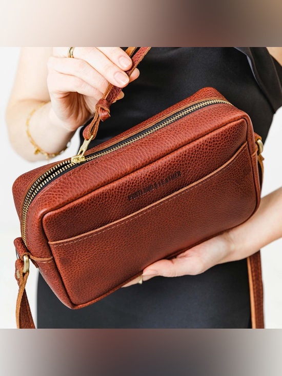 ✨ Portland Leather Goods Camera Bag ✨
Large — Nutmeg “Almost Perfect” Line EUC - Picture 3 of 15